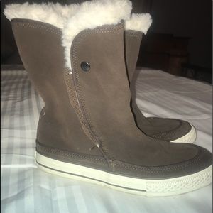 converse boots with fur inside